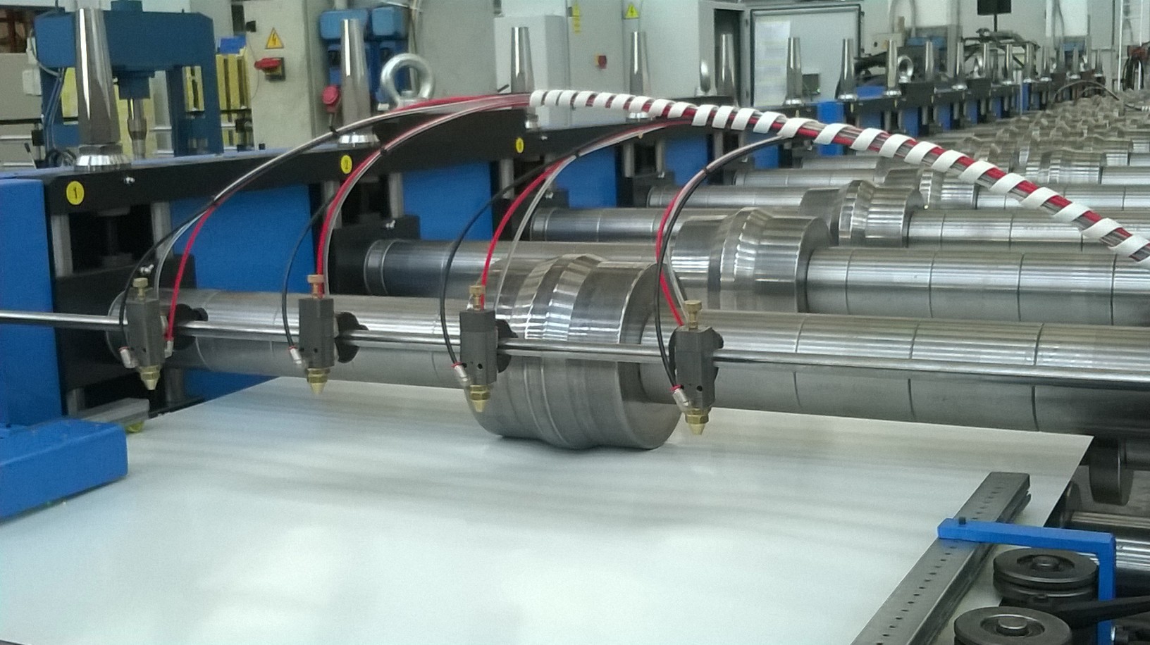 image.getImage().getMetadata('alt', app.request.locale)